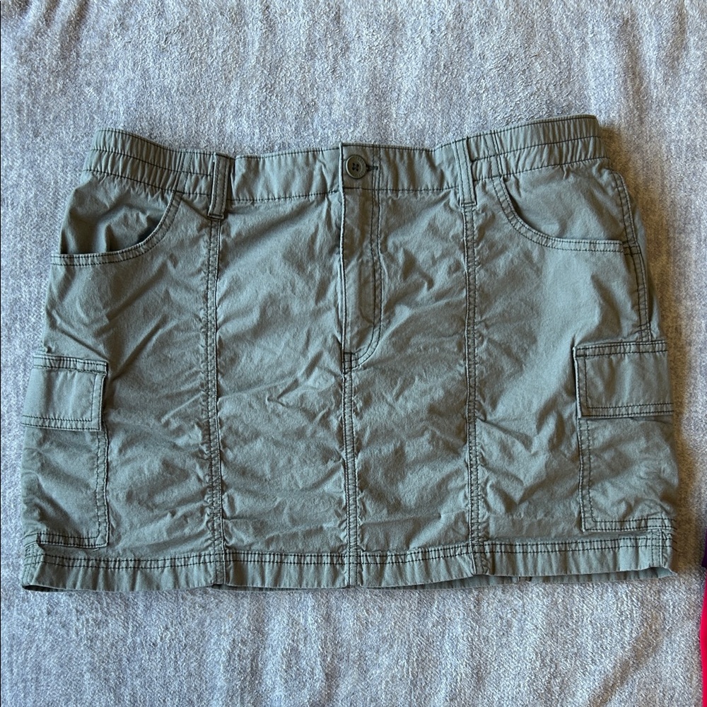 Hollister Green Women's Mini Skirt